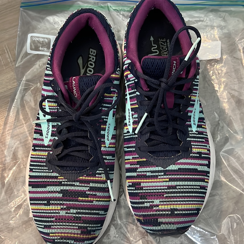 Women’s  Brooks Launch Size 10B
